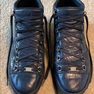 AUTHENTIC Pelle Balenciaga Arena